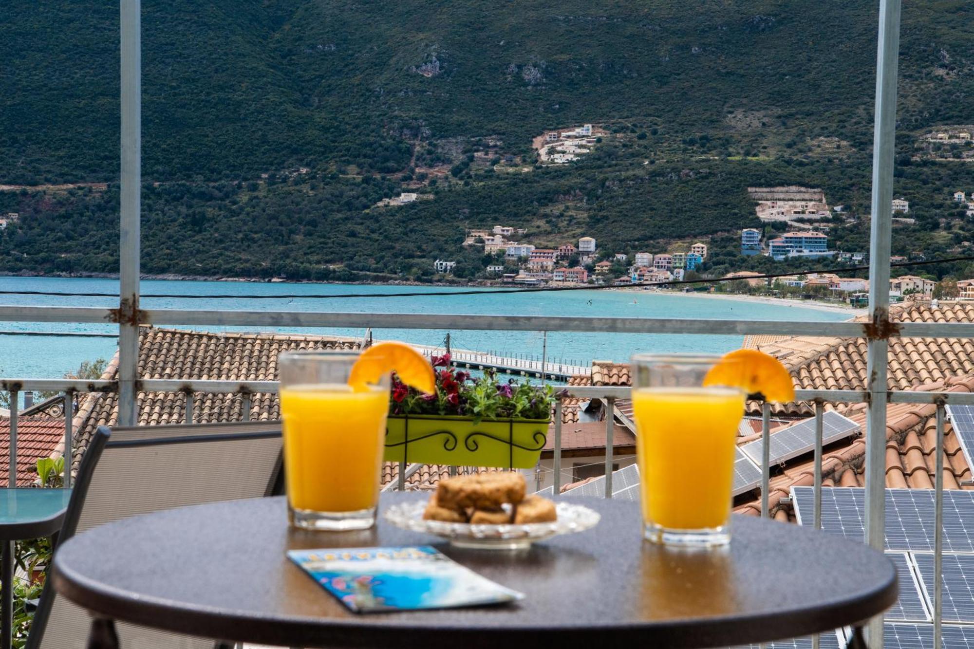 Mediterraneo Studios Vasiliki  Luaran gambar