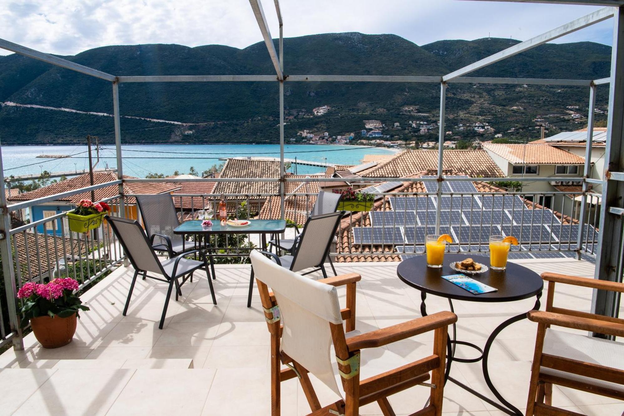 Mediterraneo Studios Vasiliki  Luaran gambar