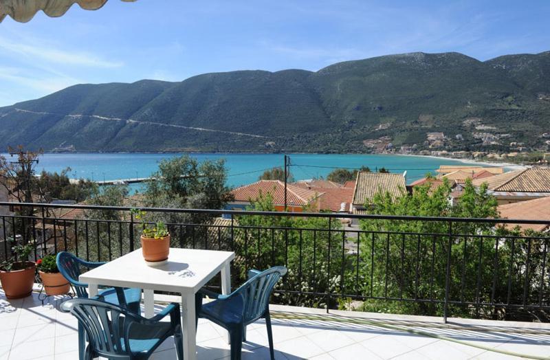 Mediterraneo Studios Vasiliki  Luaran gambar